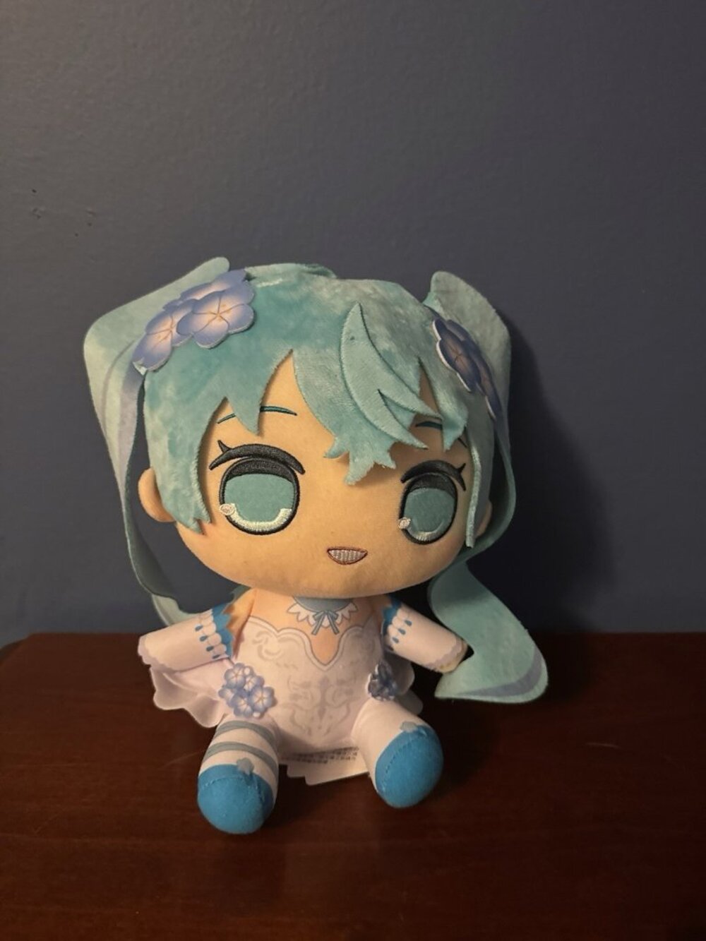 Round1 Exclusive Hatsune Miku Kyurumaru BIG Plush Nemophila Version 10" in NWT